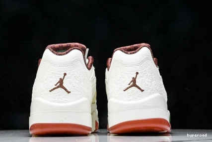 Hyperoad Air LOW 5 Grito” Jordan “El 1116